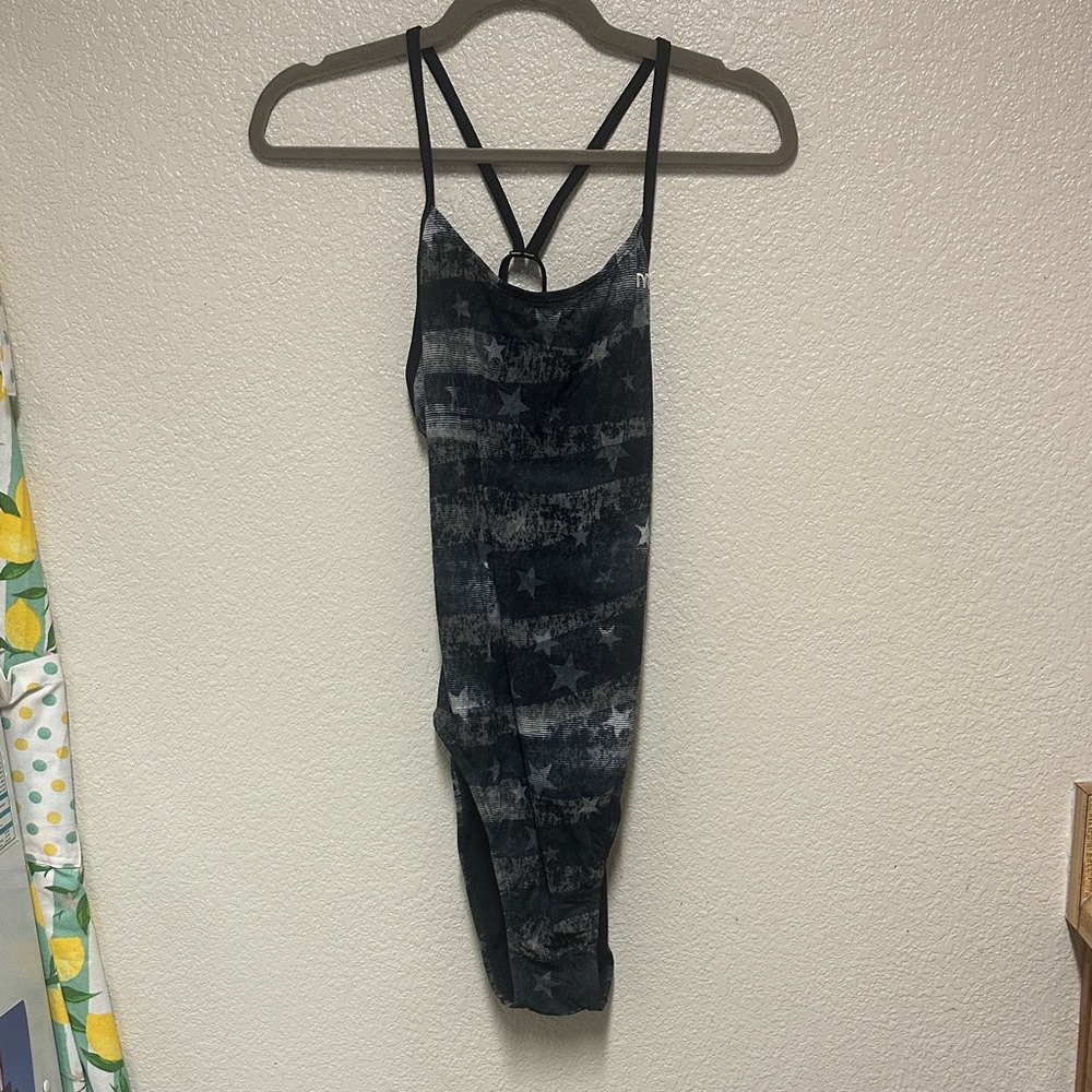 NWT TYR Cut Out Fit Durafast Swim Suit in American Dream  Size 38